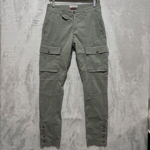 The Field Women's Cargo Pants Size 6 Snap Button Hem Green